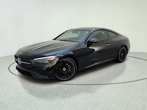 Certified 2024 Mercedes-Benz CLE 300 4MATIC Coupe image 1