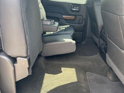 Used 2018 Chevrolet Silverado 1500 High Country AWD/4WD image 46