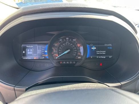 Used 2023 Ford Edge SEL AWD/4WD image 15