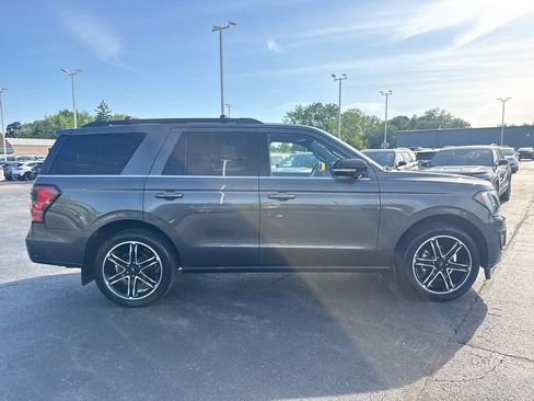 Used 2020 Ford Expedition Limited w/ Equipment Group 303A AWD/4WD image 5