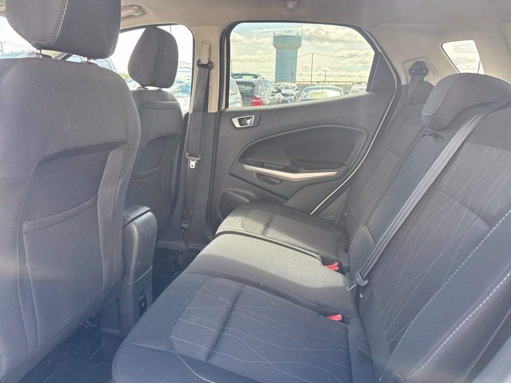 Used 2019 Ford EcoSport SE w/ SE Convenience Package FWD image 9