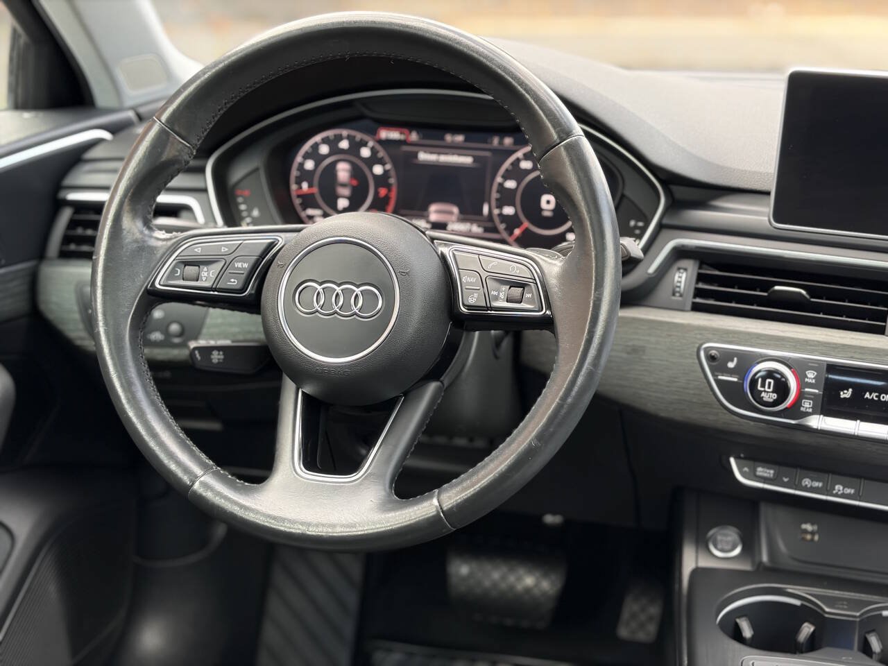 Used 2018 Audi A4 2.0T Premium Plus w/ Premium Plus Package AWD/4WD image 22