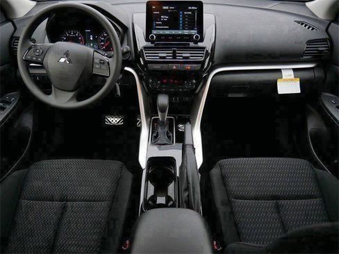 New 2026 Mitsubishi Eclipse Cross ES image 7