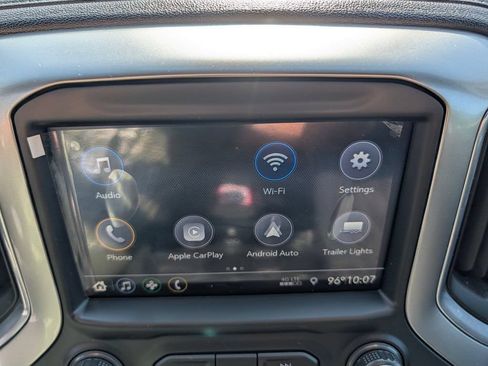 Used 2020 Chevrolet Silverado 1500 LT w/ Trailering Package AWD/4WD image 5