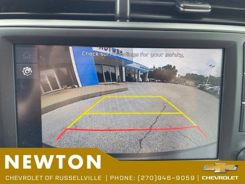 Used 2025 Kia Soul LX w/ LX Technology Package FWD image 11