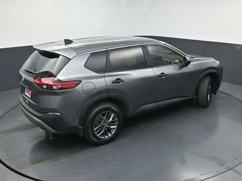 Used 2023 Nissan Rogue S FWD image 30