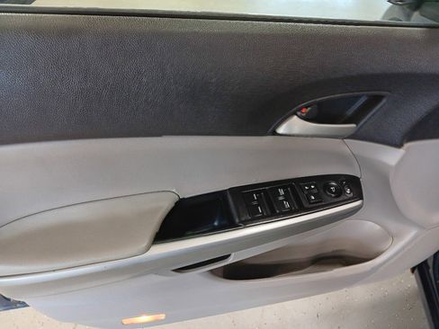 Used 2008 Honda Accord EX image 9