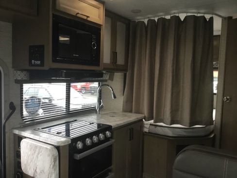 Used 2022 Ford E-350 and Econoline 350 Super Duty w/ Motorhome Prep Package RWD image 9