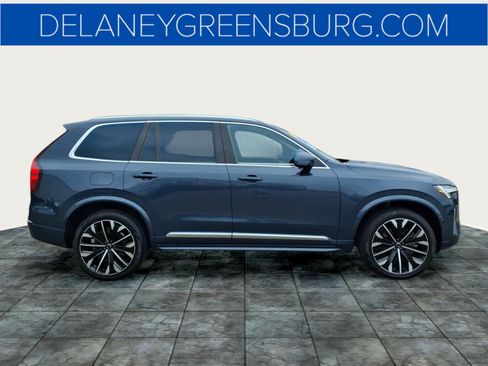 Used 2025 Volvo XC90 T8 Ultra w/ Protection Package Premier AWD/4WD image 2