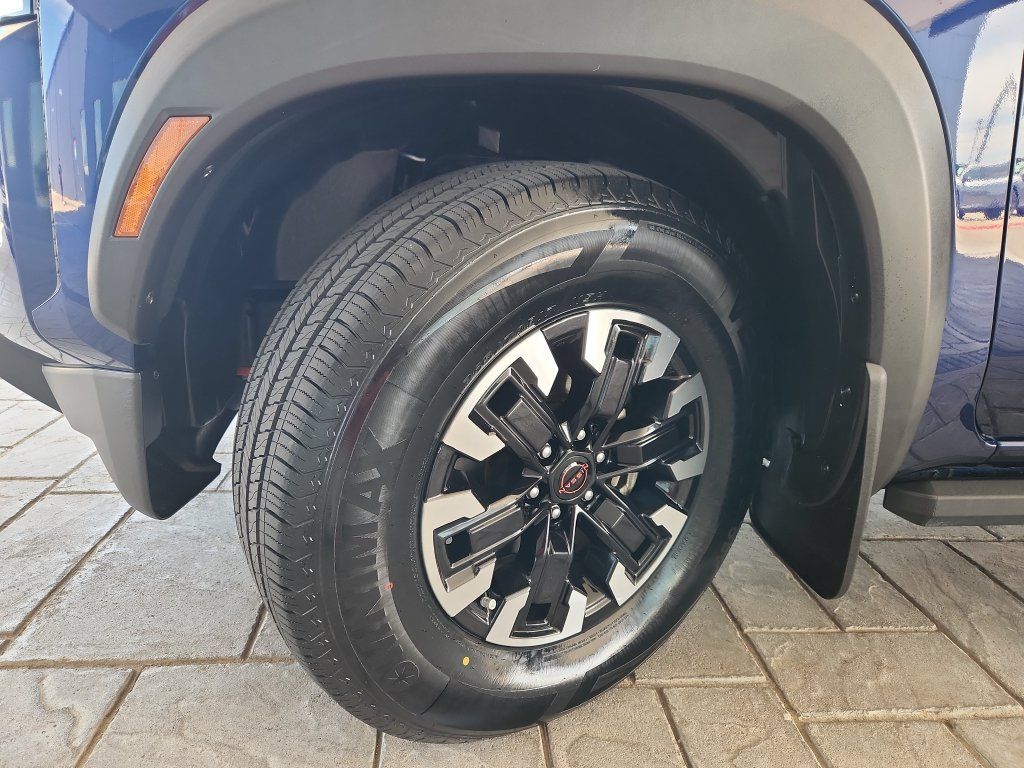 Used 2023 Nissan Frontier Pro-X w/ Pro Convenience Package RWD image 33