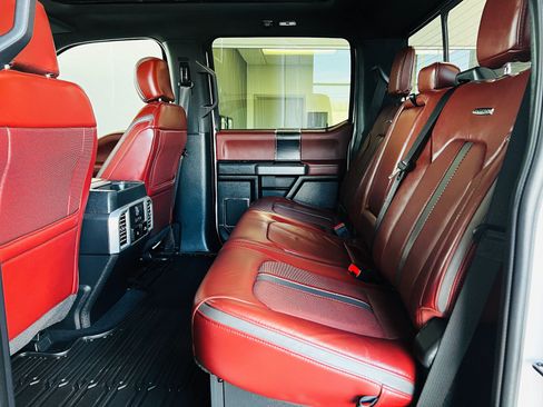 Used 2019 Ford F250 Platinum w/ Platinum Ultimate Package image 25