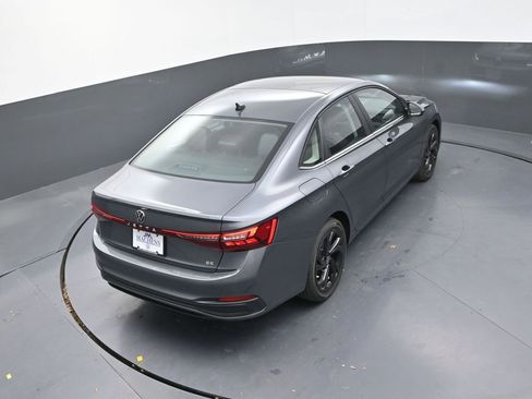 New 2026 Volkswagen Jetta SE image 18
