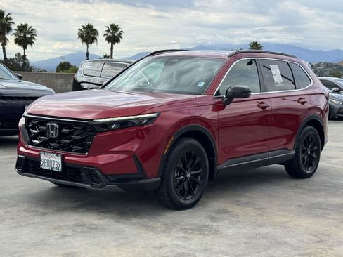 Used 2025 Honda CR-V Sport image 3