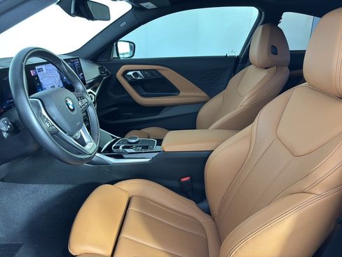 Used 2024 BMW 230i Coupe w/ Convenience Package RWD image 5