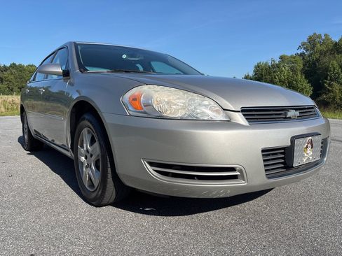 Used 2008 Chevrolet Impala LS FWD image 7