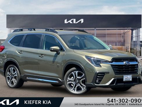 Used 2023 Subaru Ascent Limited AWD/4WD image 1