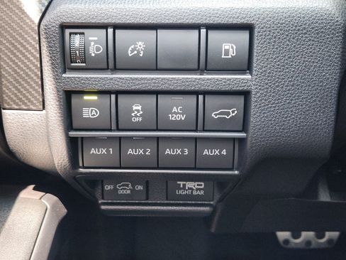 Used 2025 Toyota 4Runner TRD Pro AWD/4WD image 19