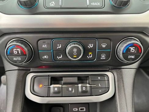 Used 2022 GMC Acadia SLE w/ Driver Convenience Package AWD/4WD image 39