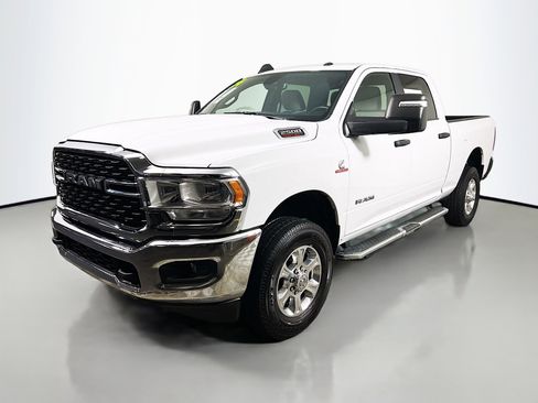 Used 2024 RAM 2500 Big Horn image 10