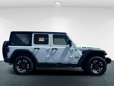 Used 2024 Jeep Wrangler Unlimited Rubicon 4xe AWD/4WD image 6