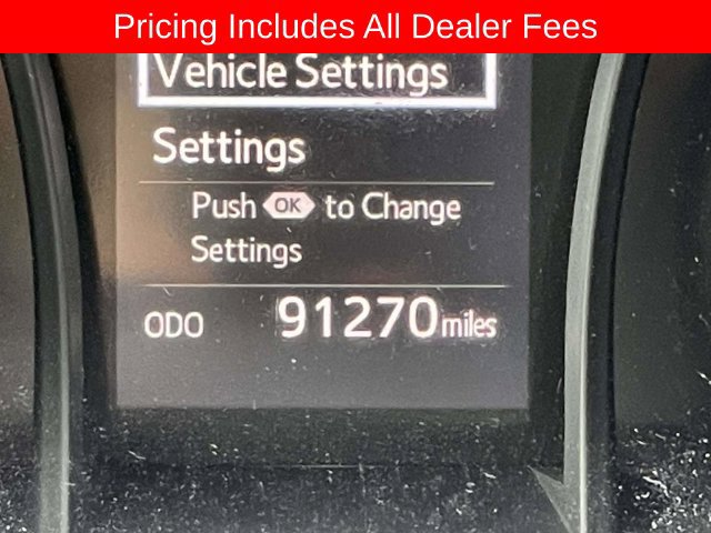 Used 2020 Toyota Camry SE FWD image 23