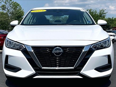 Used 2023 Nissan Sentra SV w/ All-Weather Package FWD image 3
