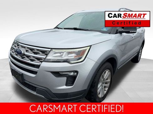 Used 2018 Ford Explorer XLT w/ Equipment Group 201A AWD/4WD image 1