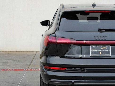 Used 2022 Audi e-tron Chronos w/ Chronos Package image 57