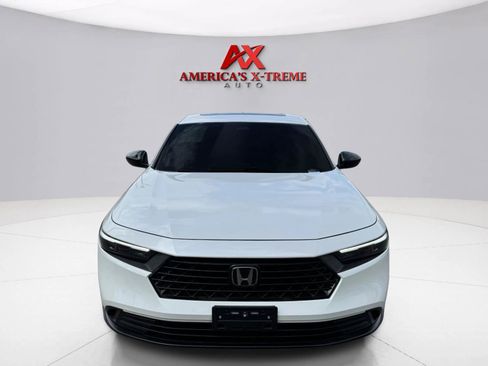 Used 2024 Honda Accord Sport image 9