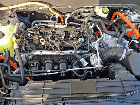 New 2025 Ford Maverick XL image 20