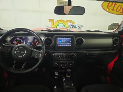 Used 2019 Jeep Wrangler Unlimited Sport S AWD/4WD image 14