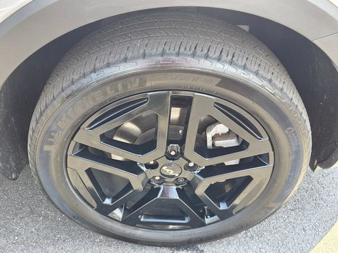 Used 2024 Kia Telluride SX Prestige X-Line AWD/4WD image 8