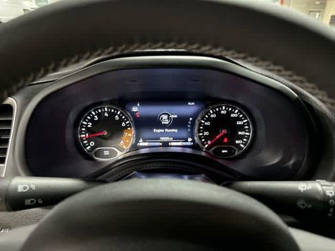 Used 2021 Jeep Renegade Latitude AWD/4WD image 31