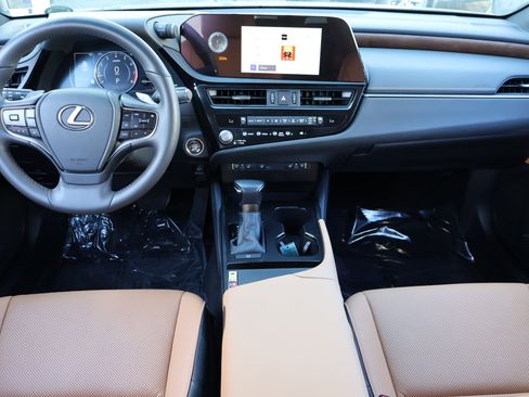 Used 2023 Lexus ES 350 w/ Premium Package image 18