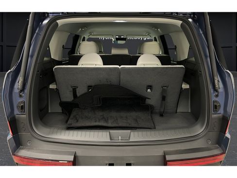 Used 2025 Hyundai Santa Fe SEL AWD/4WD image 26