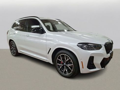 Certified 2024 BMW X3 M40i w/ Premium Package AWD/4WD image 3