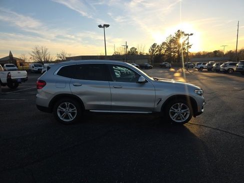 Used 2019 BMW X3 sDrive30i w/ Driving Assistance Package image 2