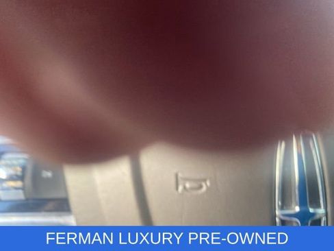 Used 2021 Lincoln Nautilus Reserve w/ Equipment Group 202A image 7