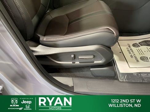 New 2026 Honda Pilot Black Edition image 52