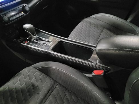 Used 2021 Nissan Kicks SV FWD image 26