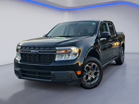 Used 2022 Ford Maverick XLT w/ XLT Luxury Package image 2