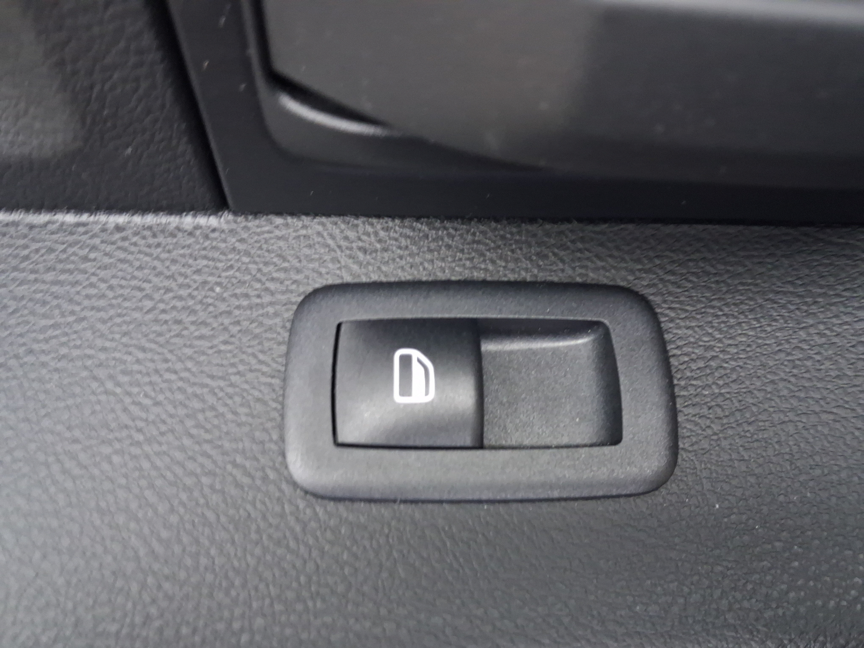 Used 2022 RAM 3500 Tradesman AWD/4WD image 25