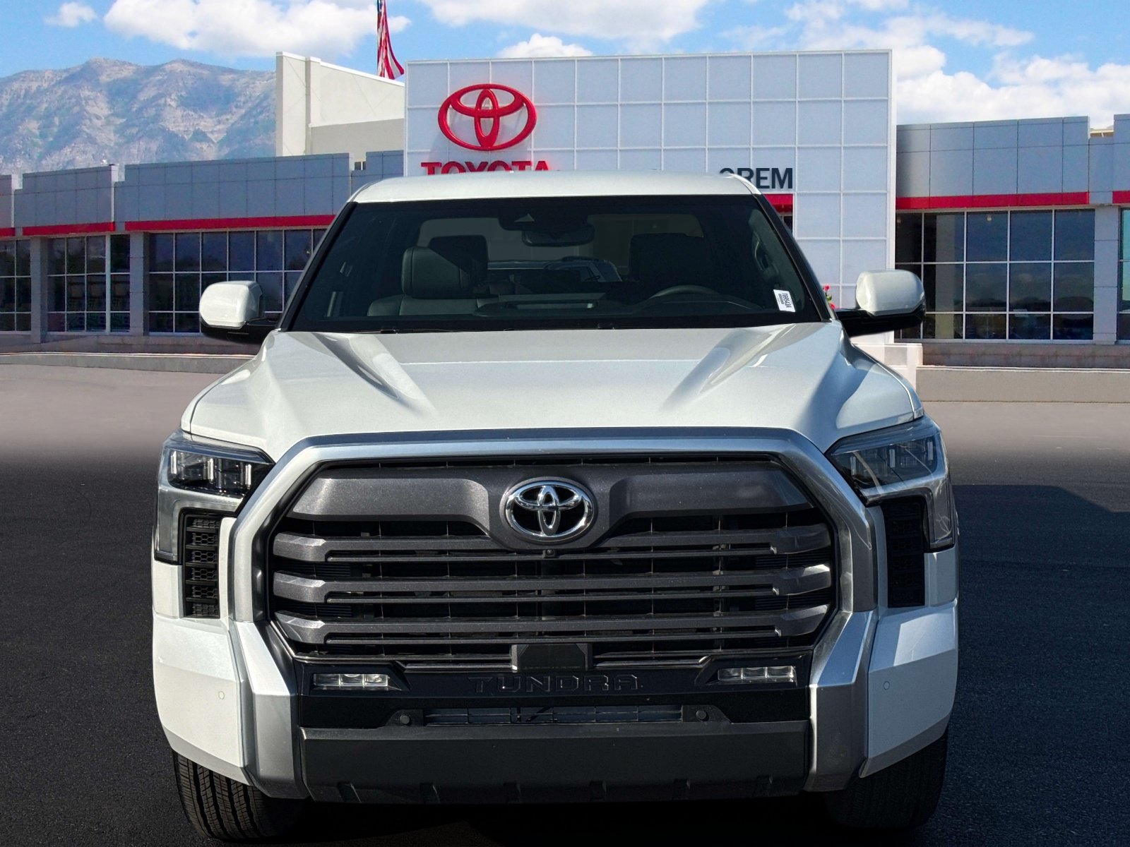 Used 2026 Toyota Tundra Limited AWD/4WD image 2
