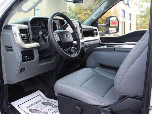Used 2023 Ford F450 XL w/ Snow Plow Prep Package AWD/4WD image 22