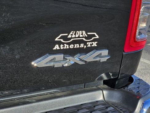 Used 2024 RAM 2500 Tradesman w/ Chrome Appearance Group image 8