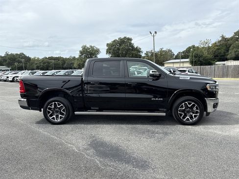 Used 2025 RAM 1500 Laramie image 6