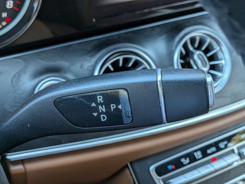 Used 2018 Mercedes-Benz E 400 Coupe image 9