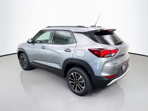 New 2026 Chevrolet TrailBlazer LT AWD/4WD image 6