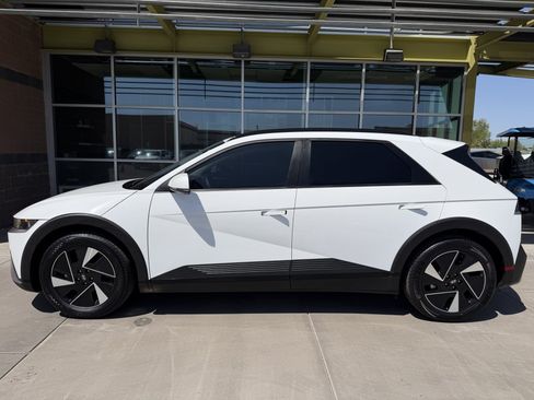 Used 2025 Hyundai Ioniq 5 SEL RWD image 7