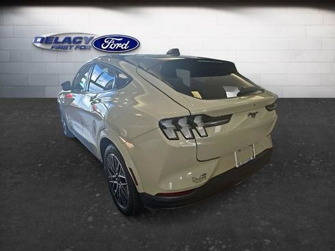 Used 2025 Ford Mustang Mach-E Premium AWD/4WD image 4